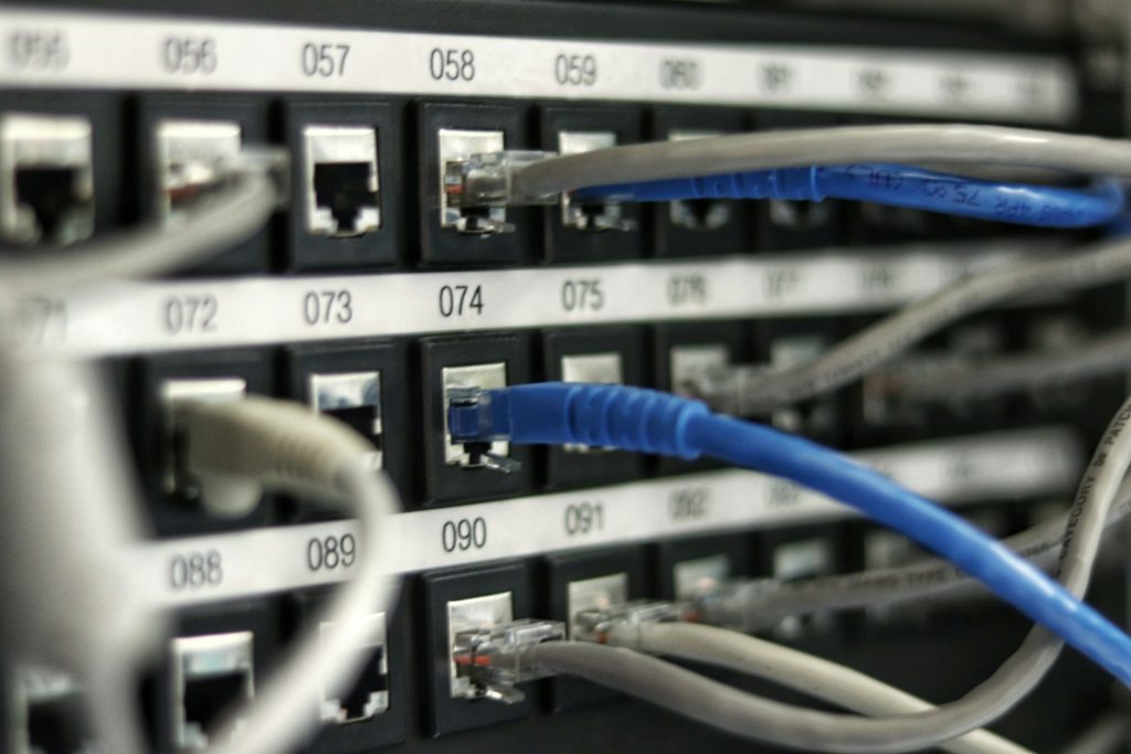 structured cabling, Cat6A; access point placement